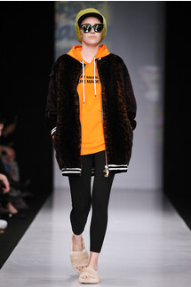 Ekaterina Akkhuzina for Ekaterina Furs0095